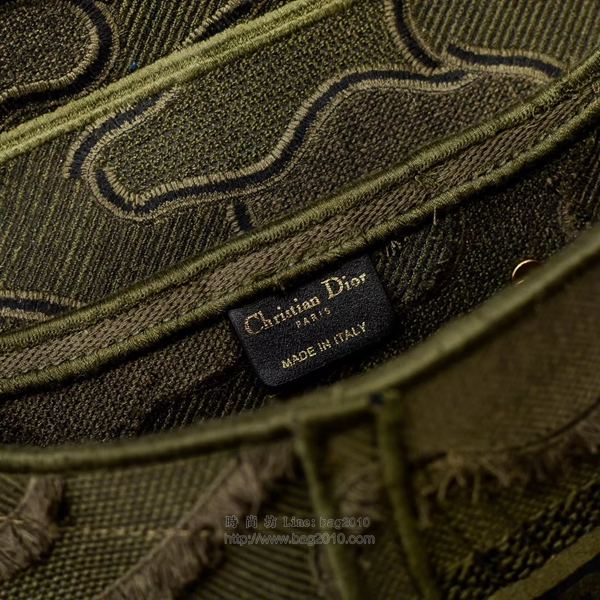 Dior包 迪奧Saddle Bag字母刺繡馬鞍包 Dior手提斜挎包  Dyd1417